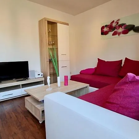 Ferienwohnung Bora Bora דירה רדולפצל אם בודנזי